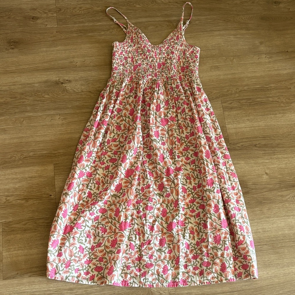 Preowned dRA Los Angeles dress- Size s